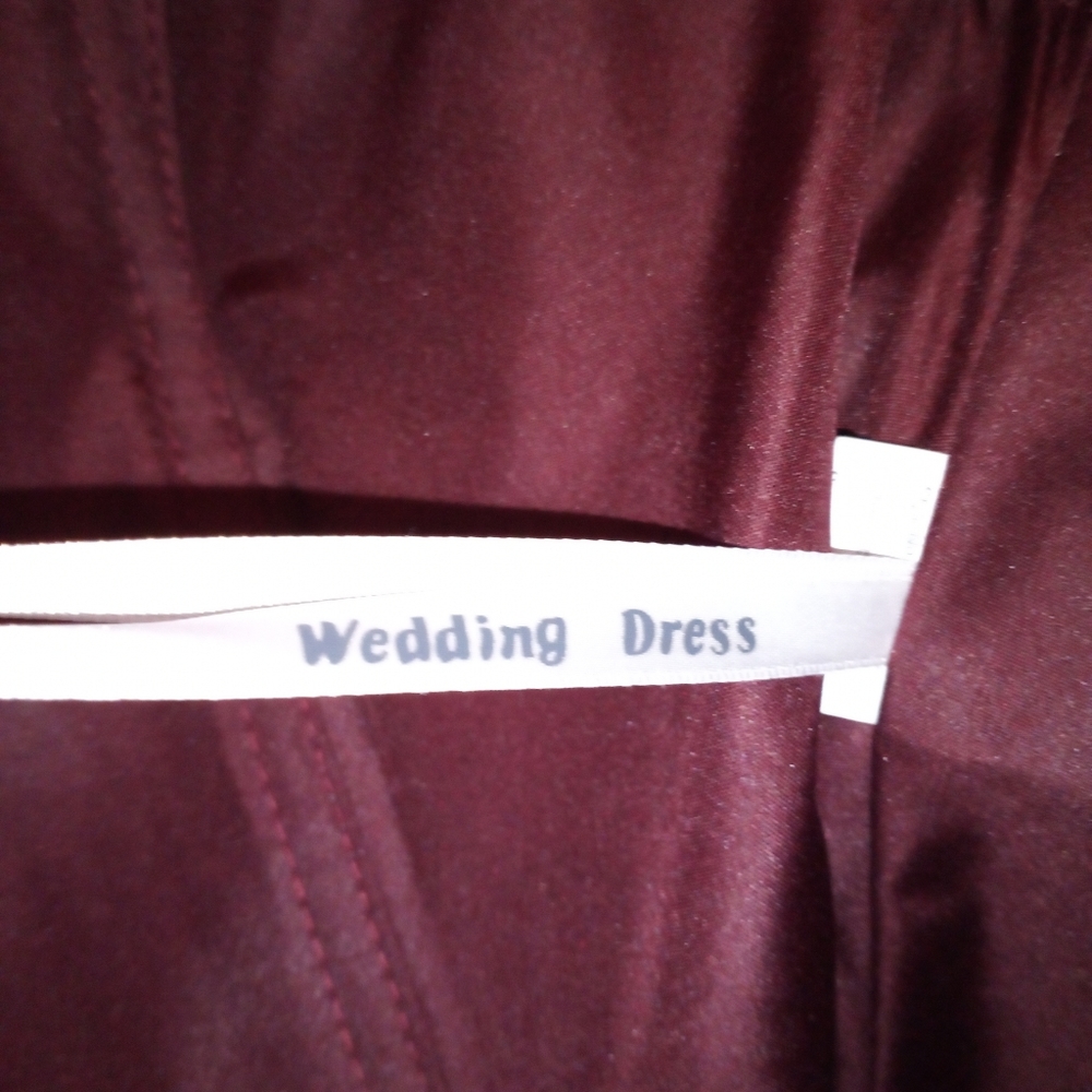 Maroon DRESS - Picture 3 of 4